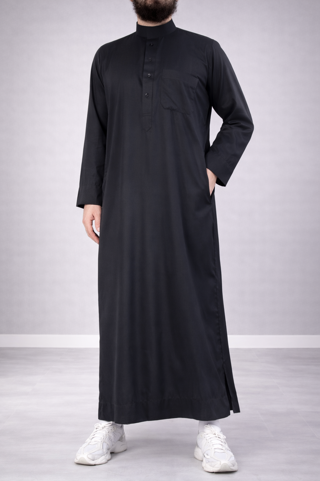 Saudi Qamis Al-Ramad Saudi Qamis Al-Ramad